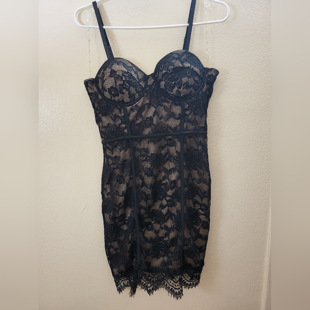 NWOT Elegant Black Lace Bustier Dress